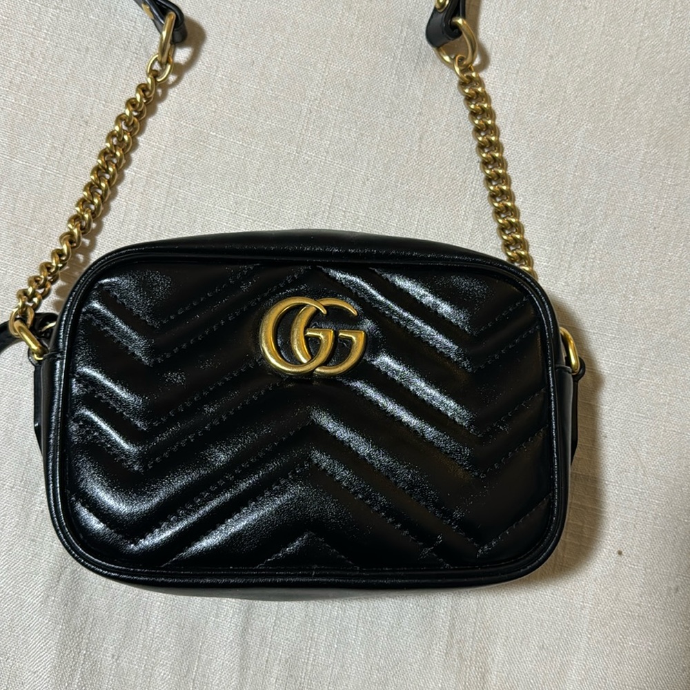 Gucci GG Small Marmont Quilted Crossbody Black Leather  Camera Bag